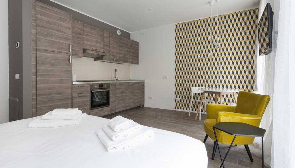 Italianway-Poma Apartment Milano Ngoại thất bức ảnh